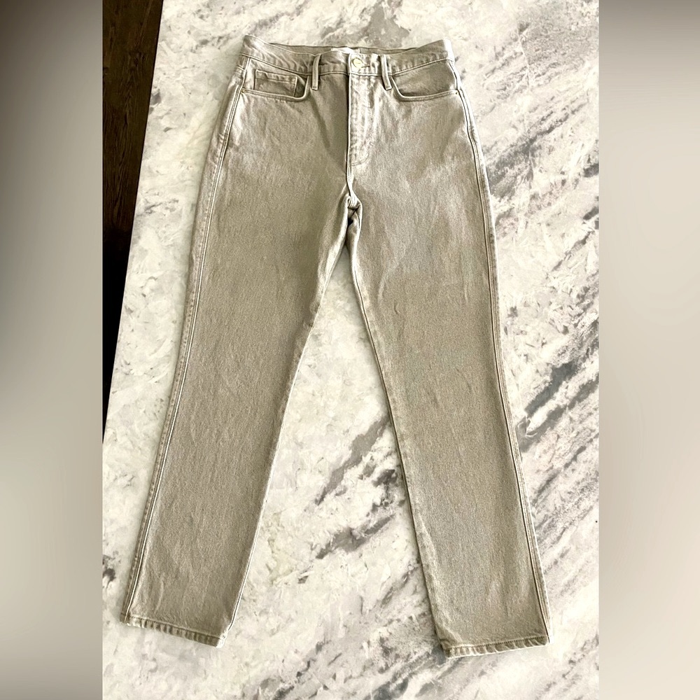 Frame LeSylvie Slender Straight Leg Jeans
